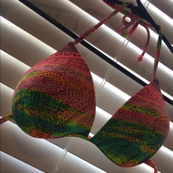 Swimsuit! - Picture 3 of 3